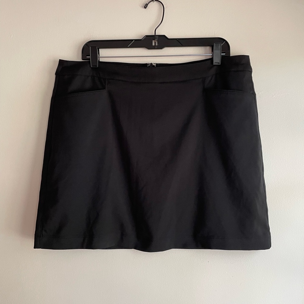 PGA Tour Women's Black Golf Athletic Skirt with Shorts Size 14 - Picture 7 of 7